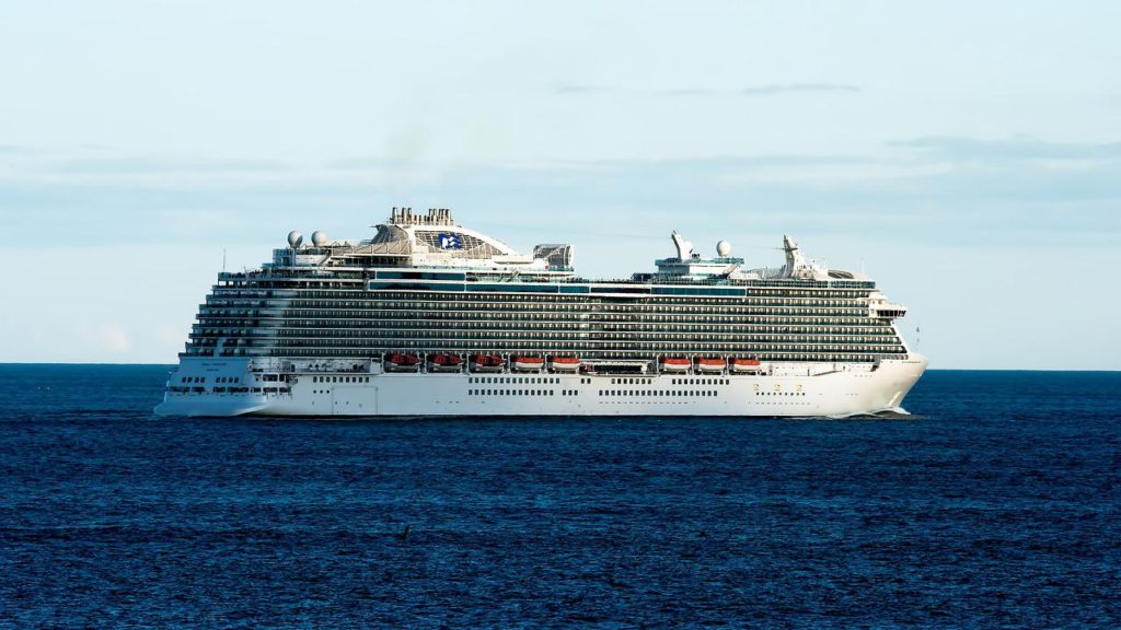 regal princess, cruise ship, ocean-7054704.jpg